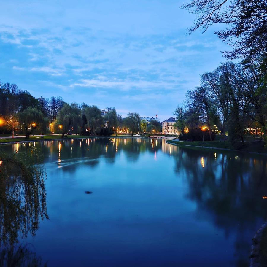 Apartament Central Park Kielce Zewnętrze zdjęcie